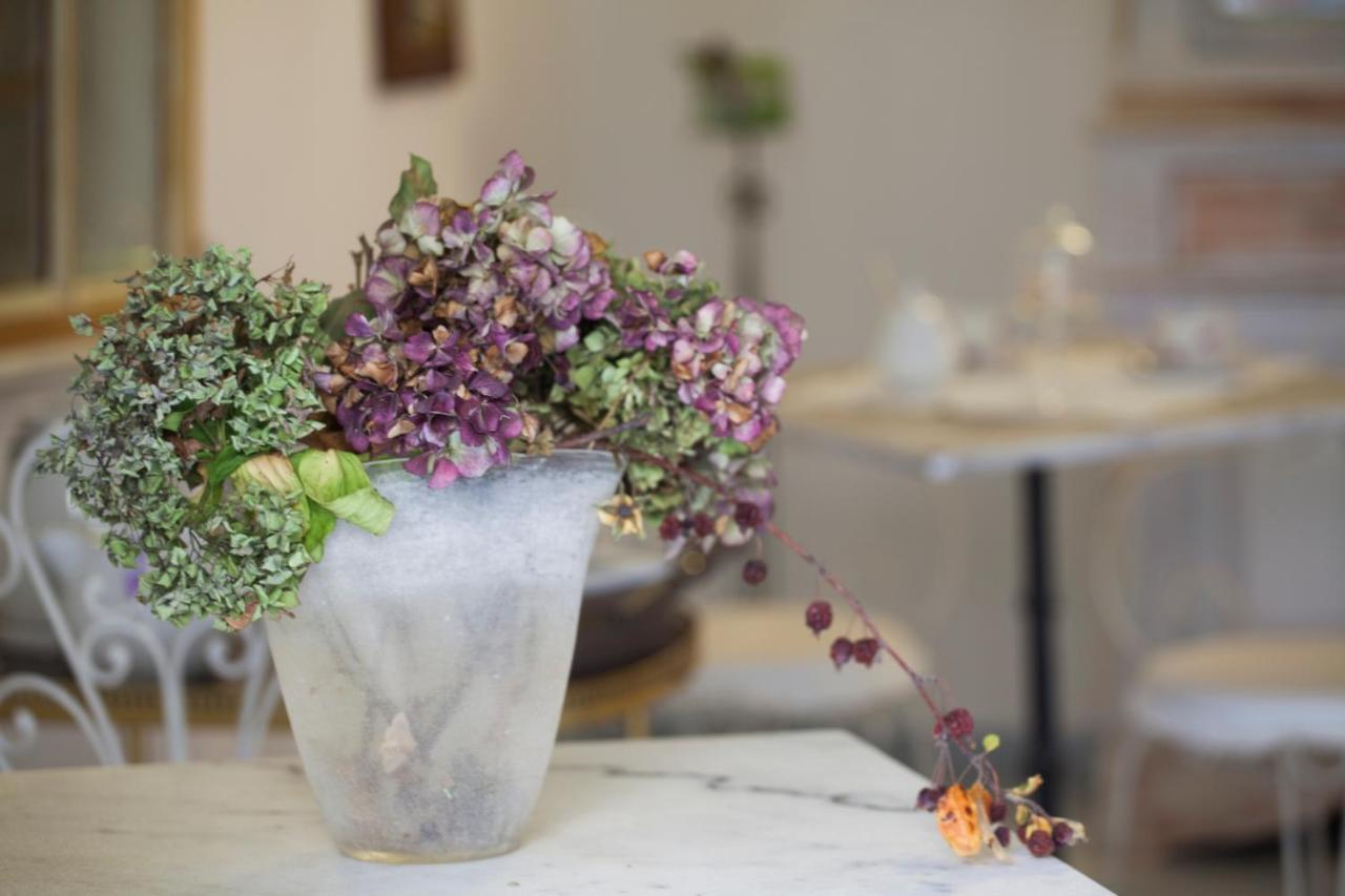 King Room,1033949462:JPEG